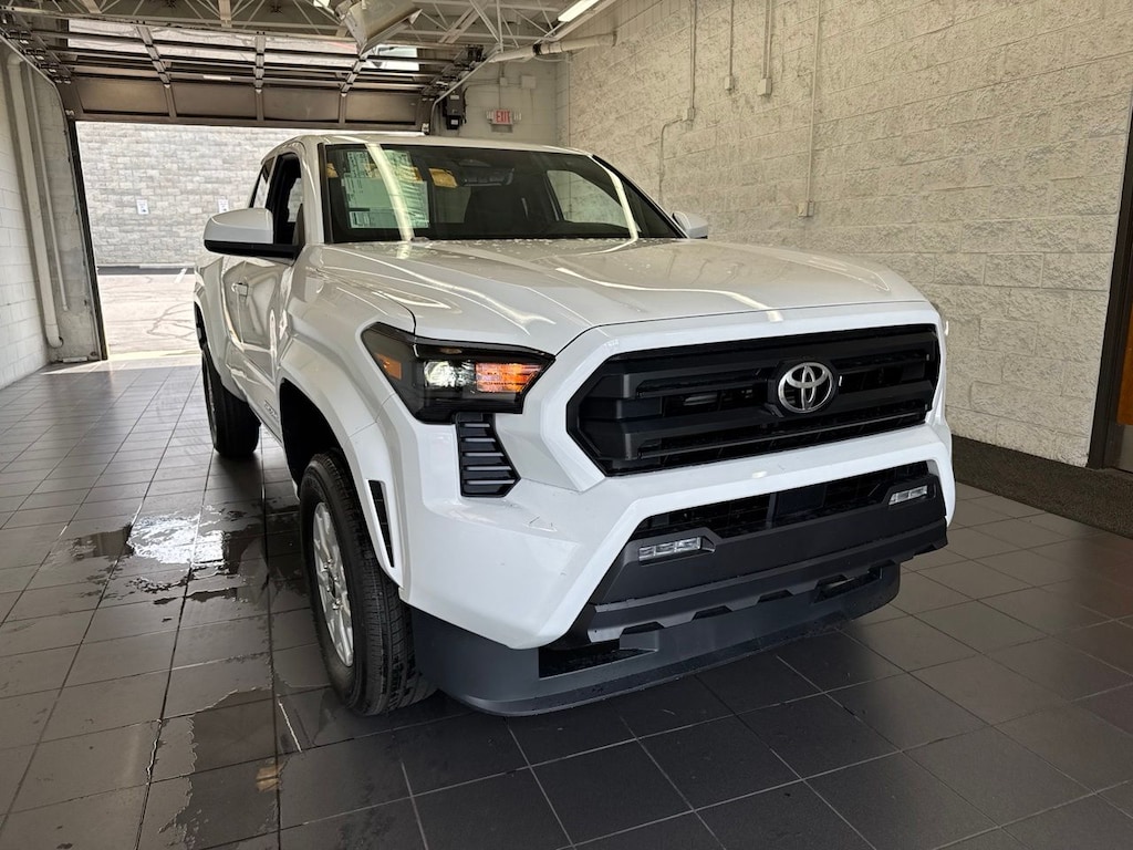 New 2026 Toyota Tacoma SR5 Truck XtraCab