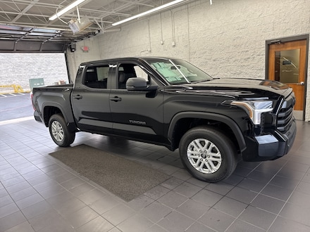2026 Toyota Tundra SR5 Truck CrewMax 2026 Toyota Tundra SR5 Truck CrewMax