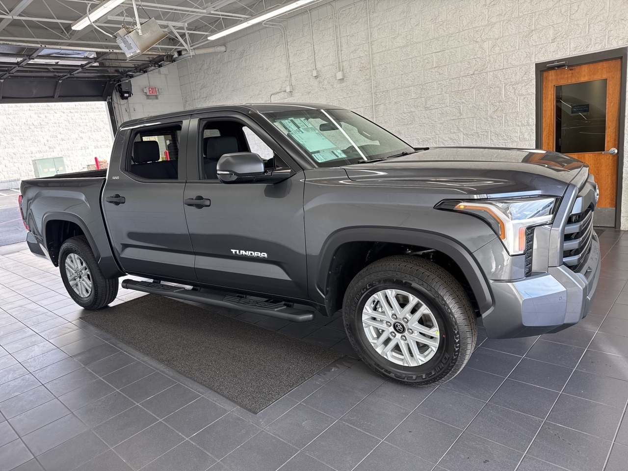 2026 Toyota Tundra SR5's photo