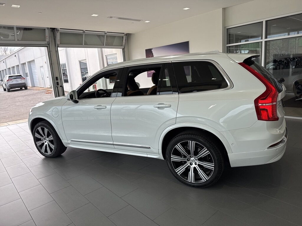 Used 2025 Volvo XC90 Plug-In Hybrid T8 Ultra SUV