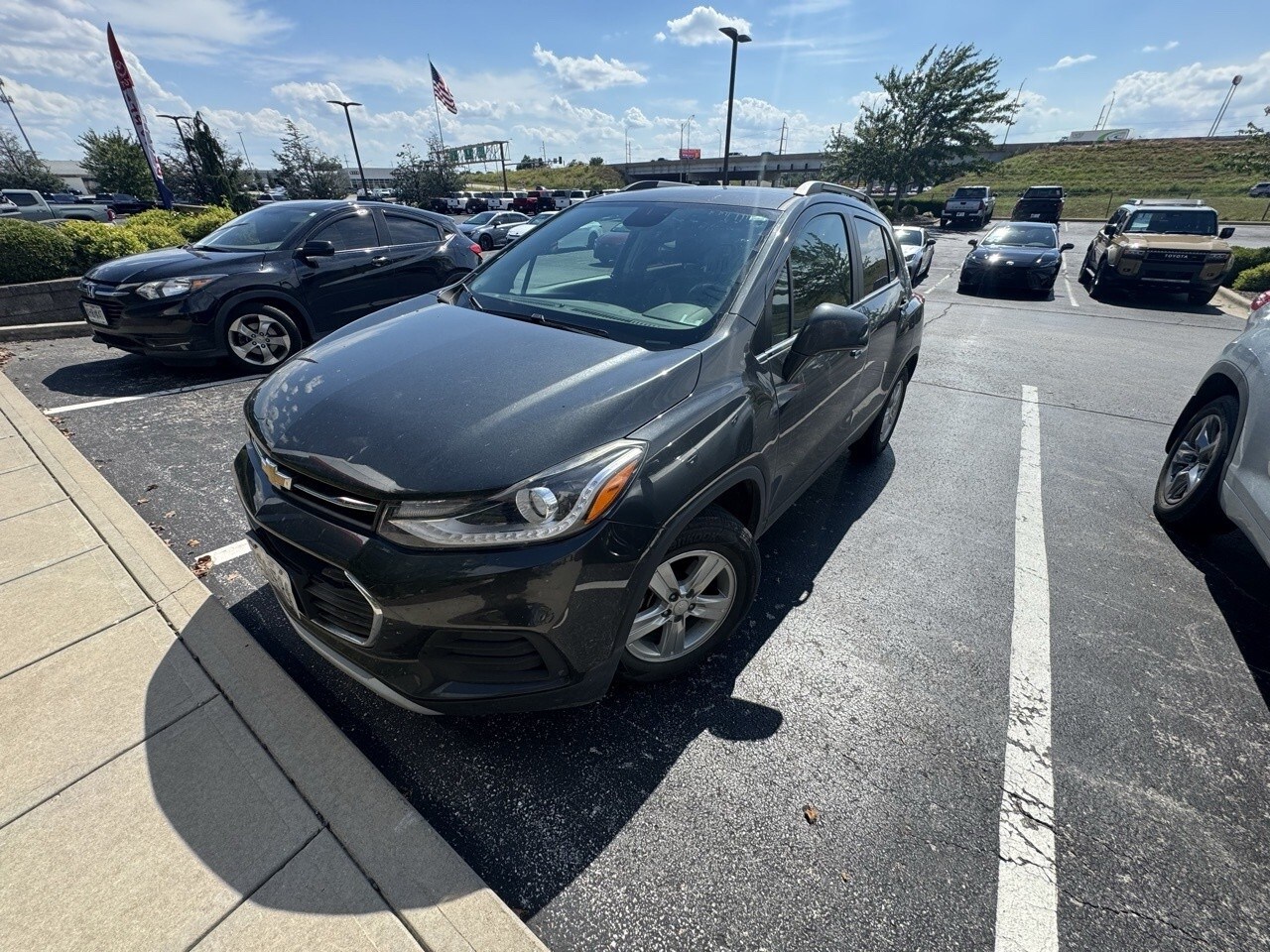 2018 Chevrolet Trax LT photo 2