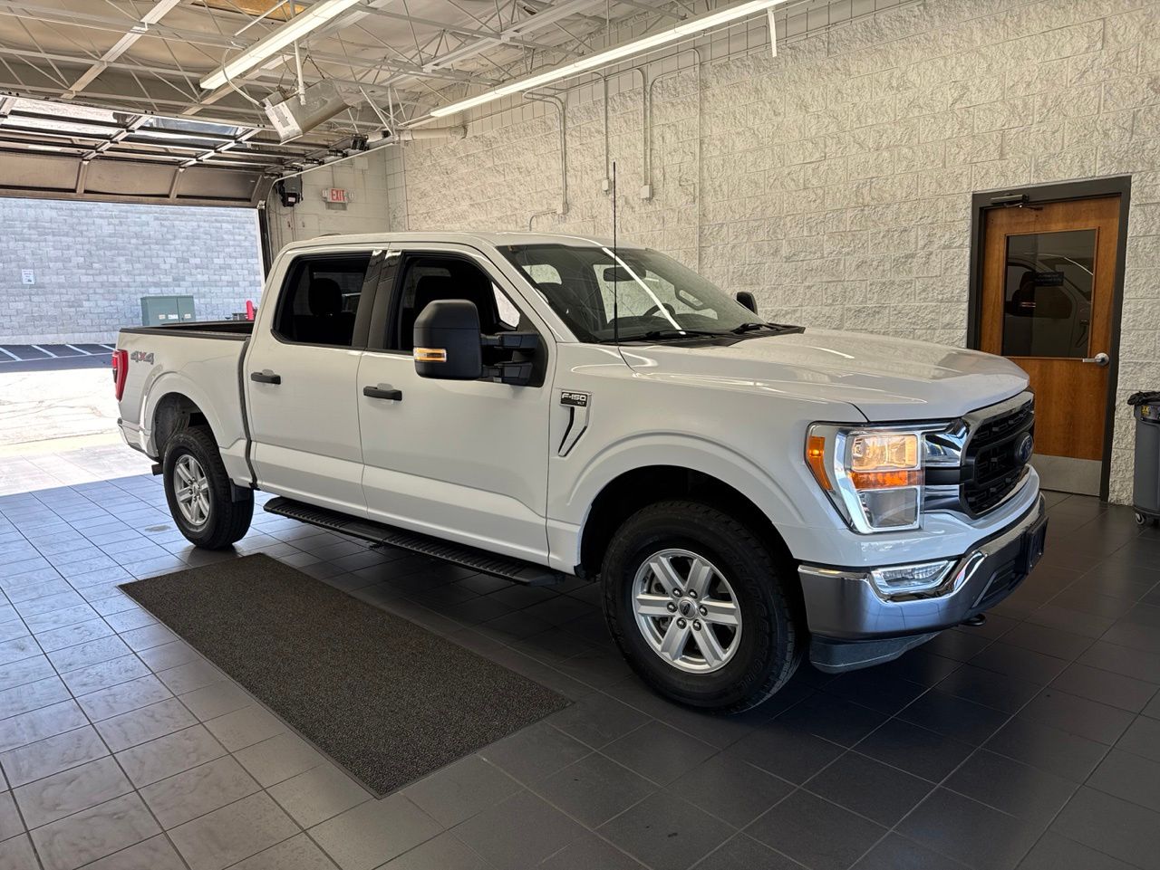 2022 Ford F-150 XLT 4x4 SuperCrew 5-1/2 Box's photo