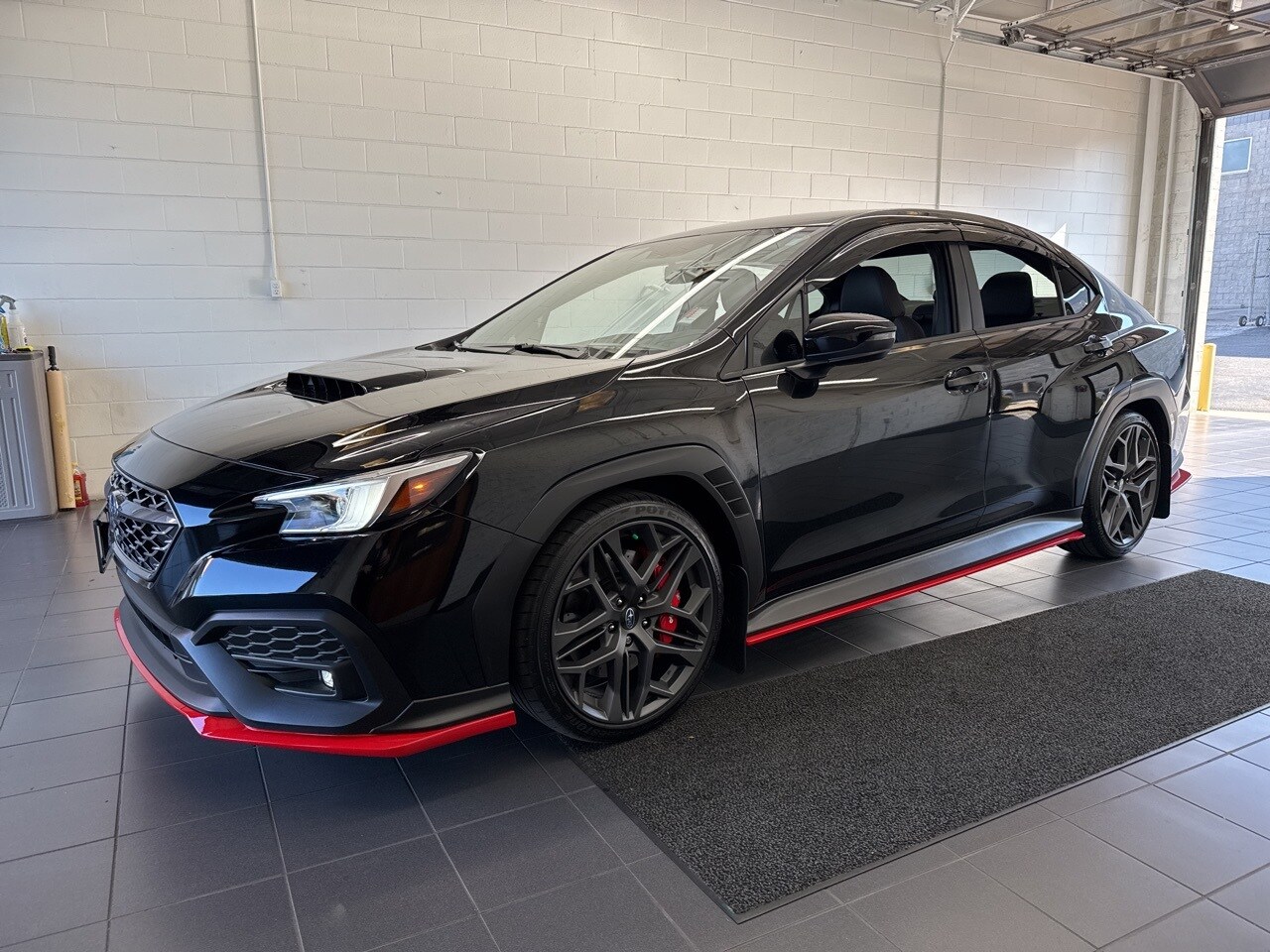2024 Subaru WRX TR photo 4