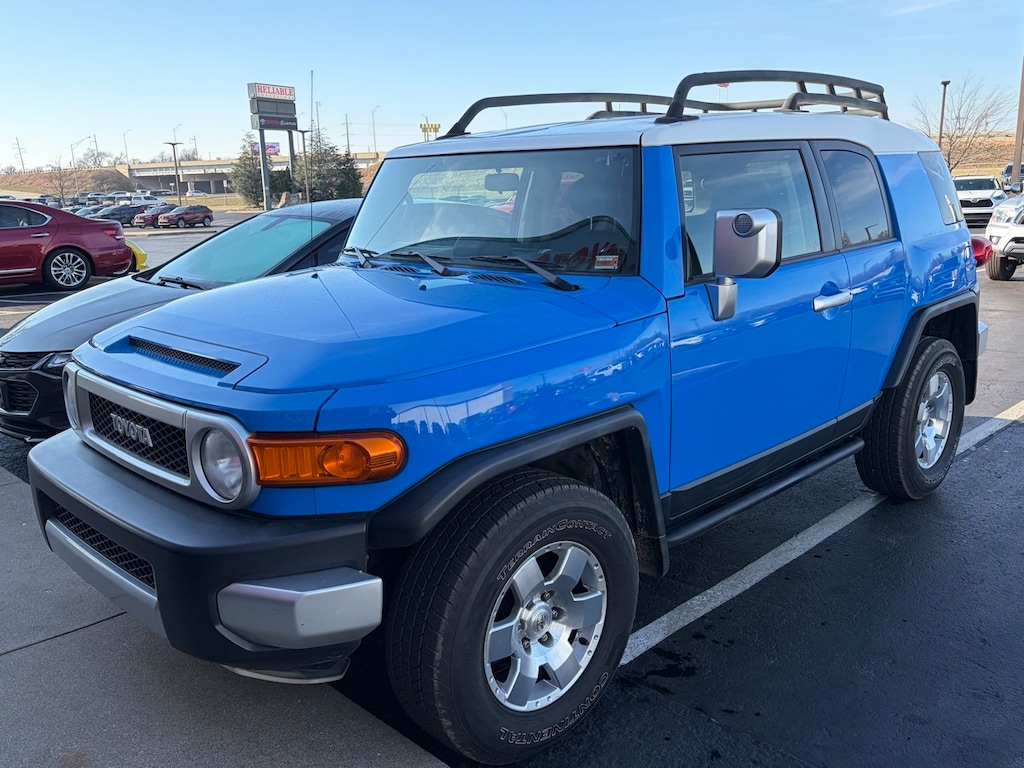 Used 2007 Toyota FJ Cruiser Base SUV