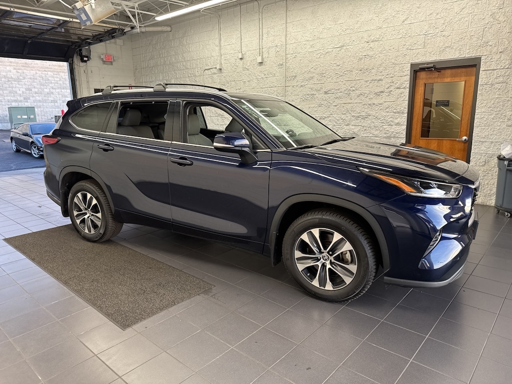 Certified 2021 Toyota Highlander XLE SUV
