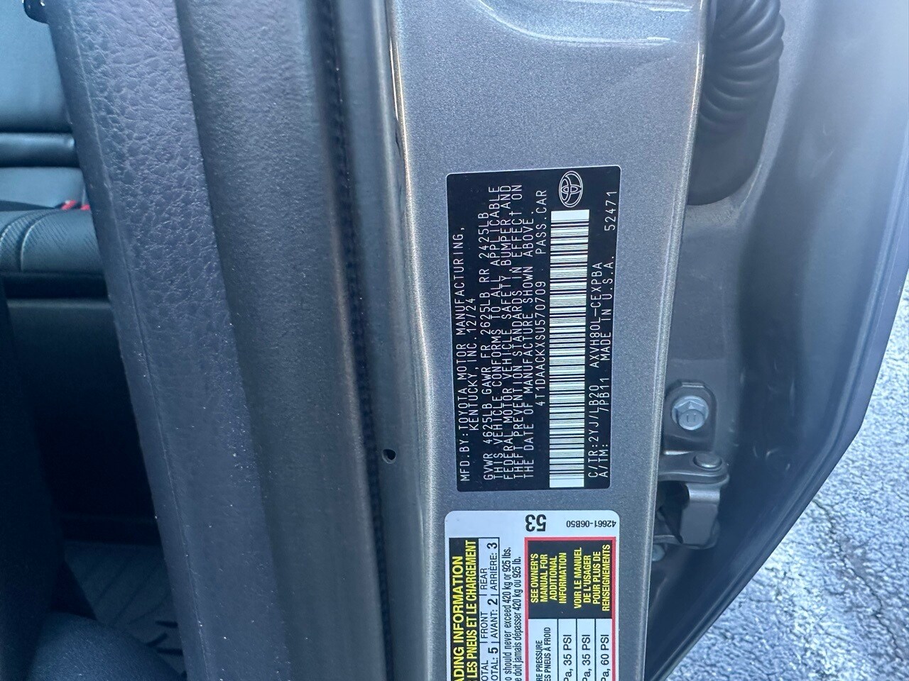 2025 Toyota Camry XSE photo 3
