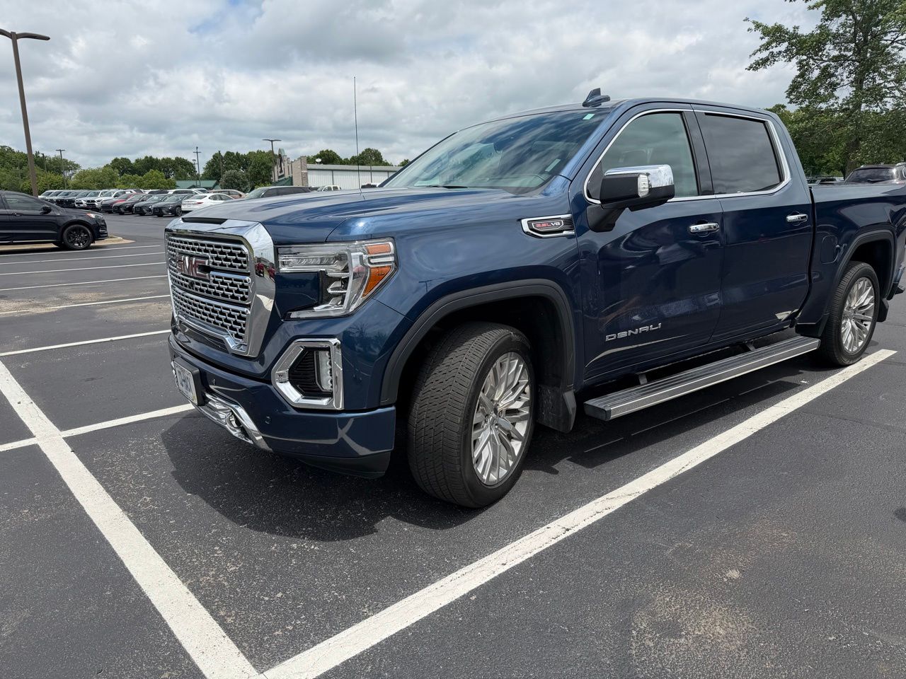 2019 GMC Sierra 4WD Crew Cab Short Box's photo