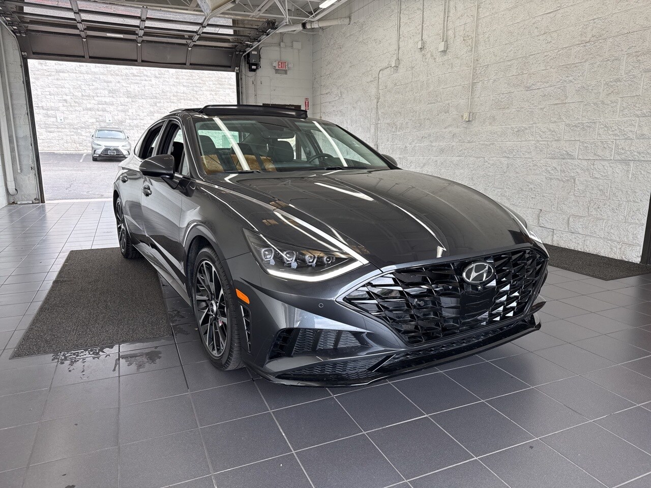 2021 Hyundai Sonata Limited photo 2