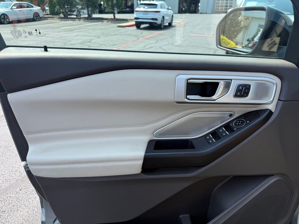 Used 2020 Ford Explorer Platinum SUV