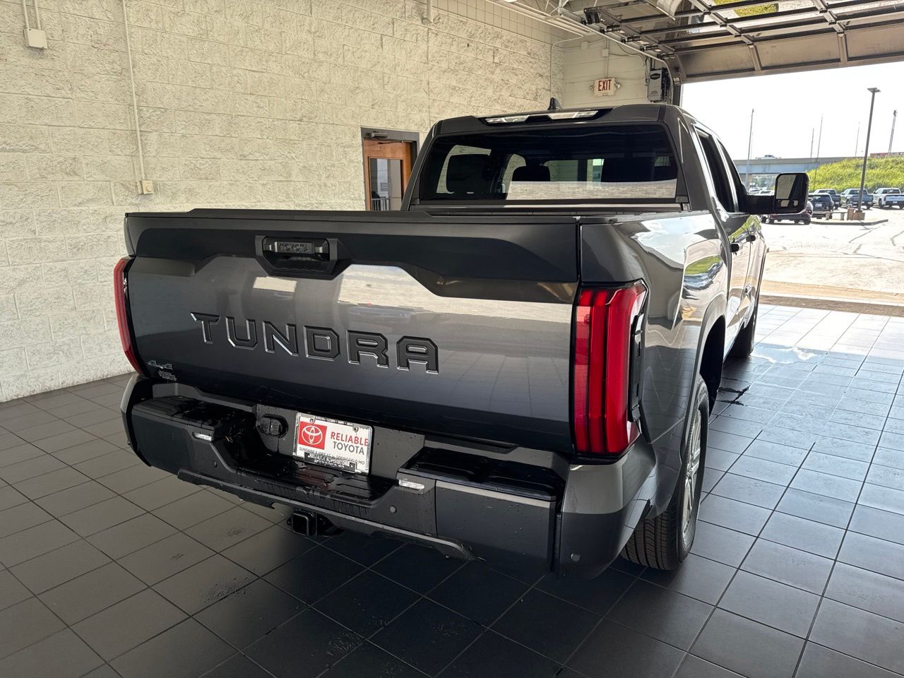 2026 Toyota Tundra SR5 - Photo 7