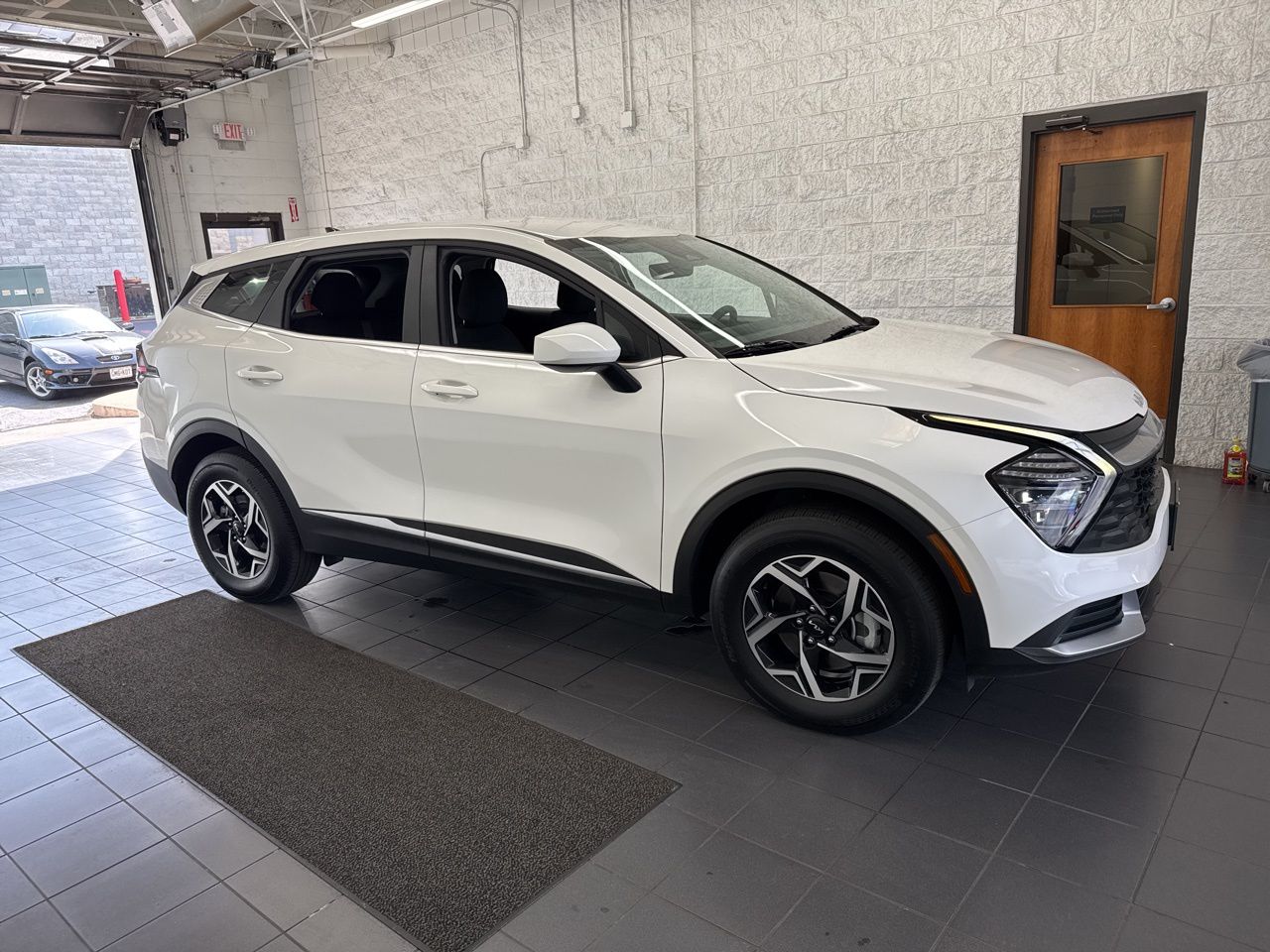 2025 Kia Sportage LX