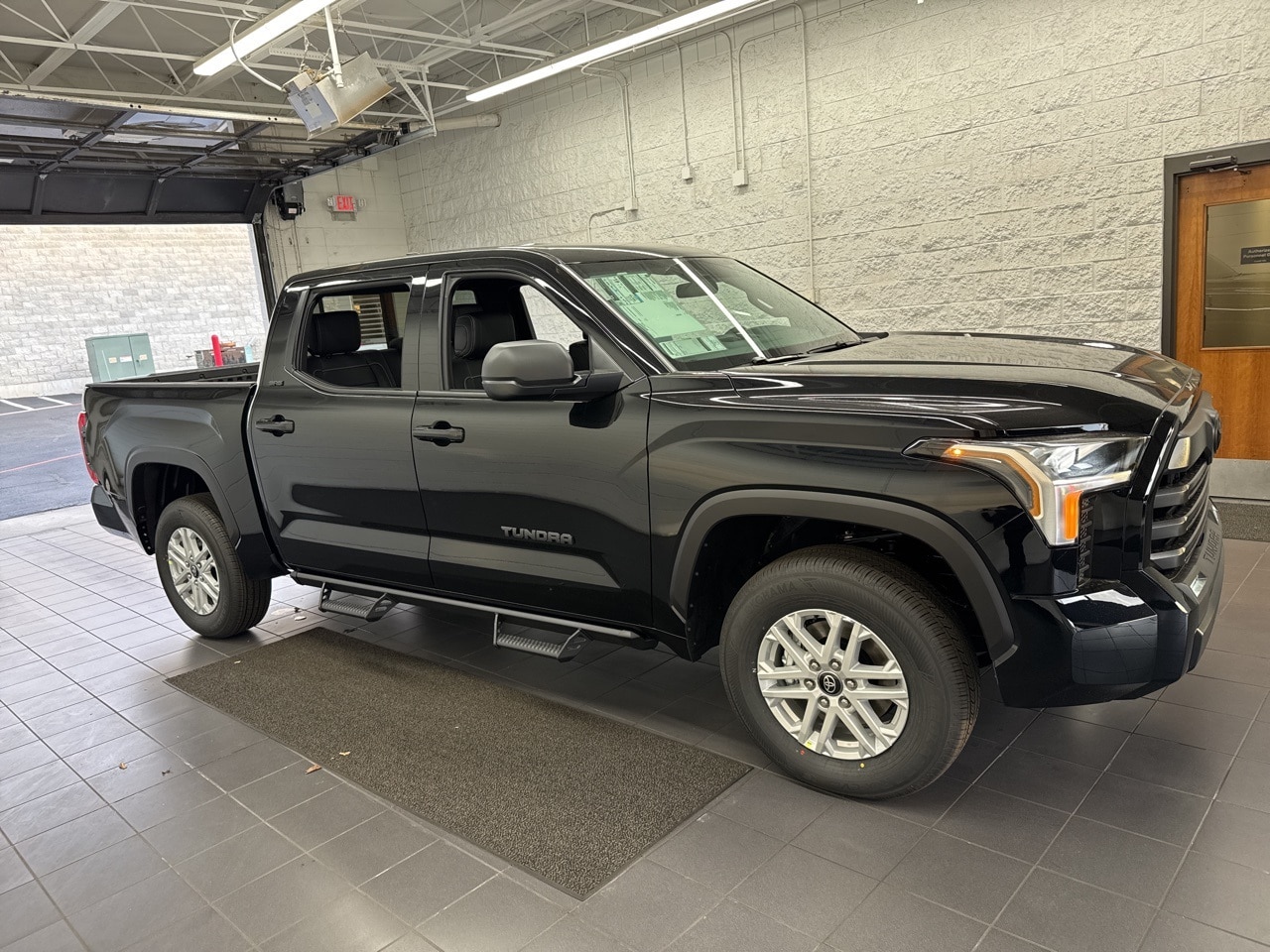 2026 Toyota Tundra SR5's photo