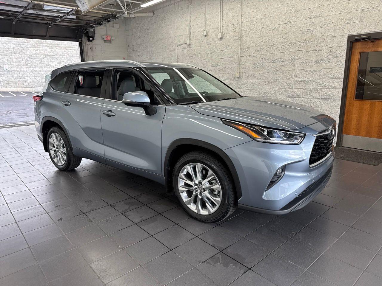 2023 Toyota Highlander