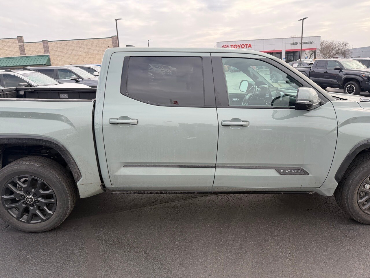 2024 Toyota Tundra Platinum photo 3