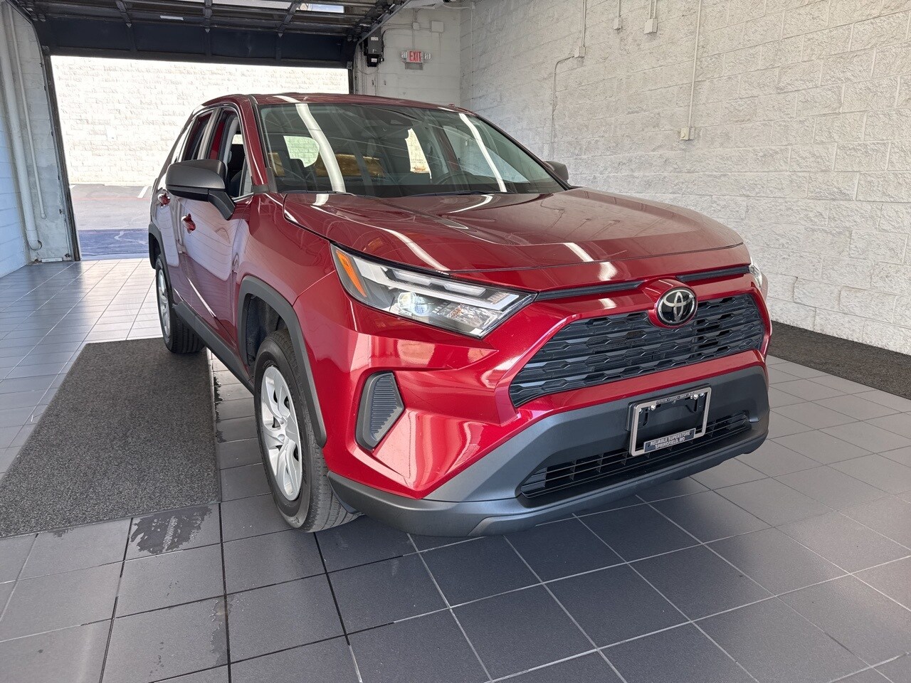 2024 Toyota RAV4 LE photo 2