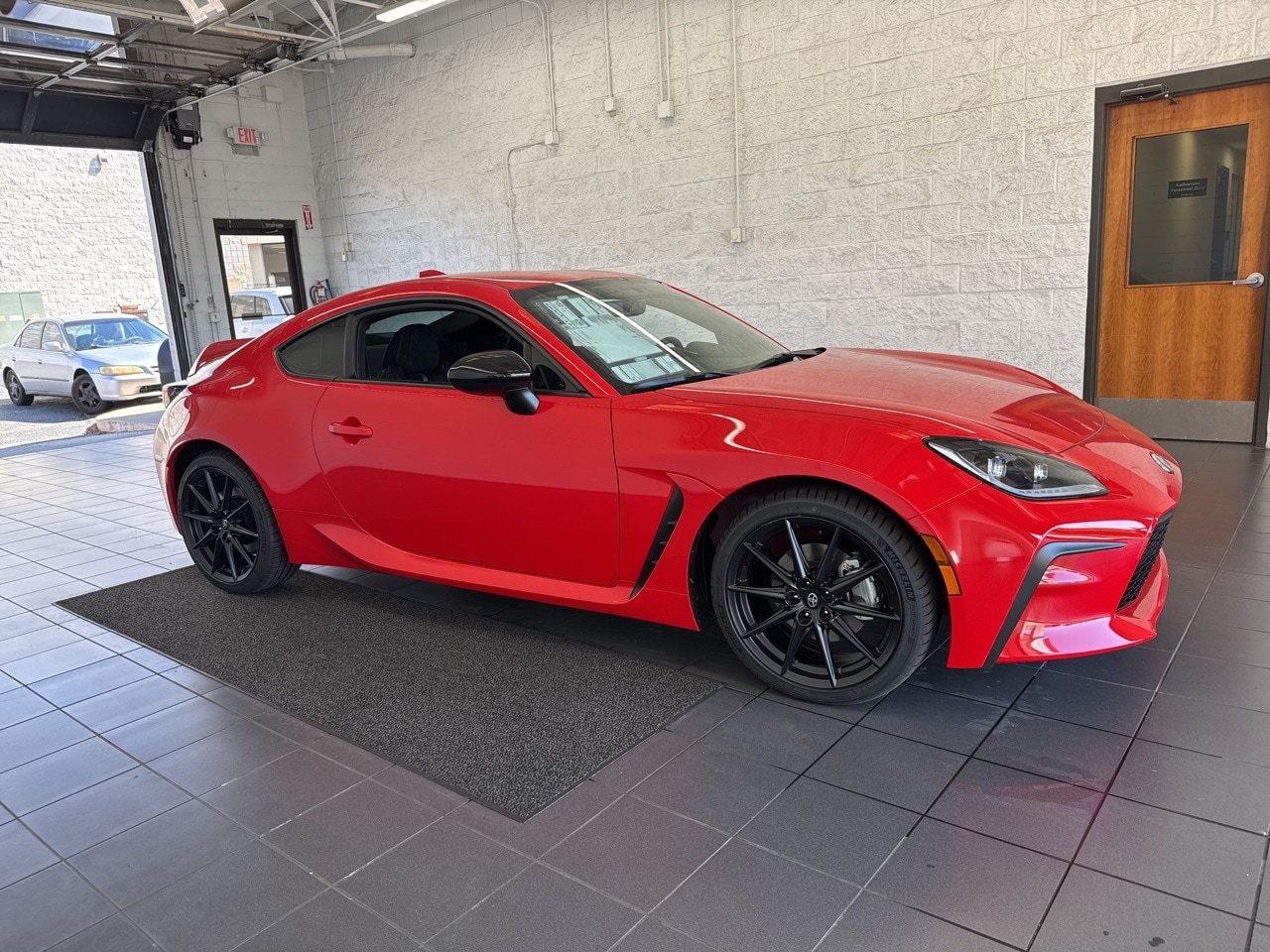 2025 Toyota GR86 Premium's photo