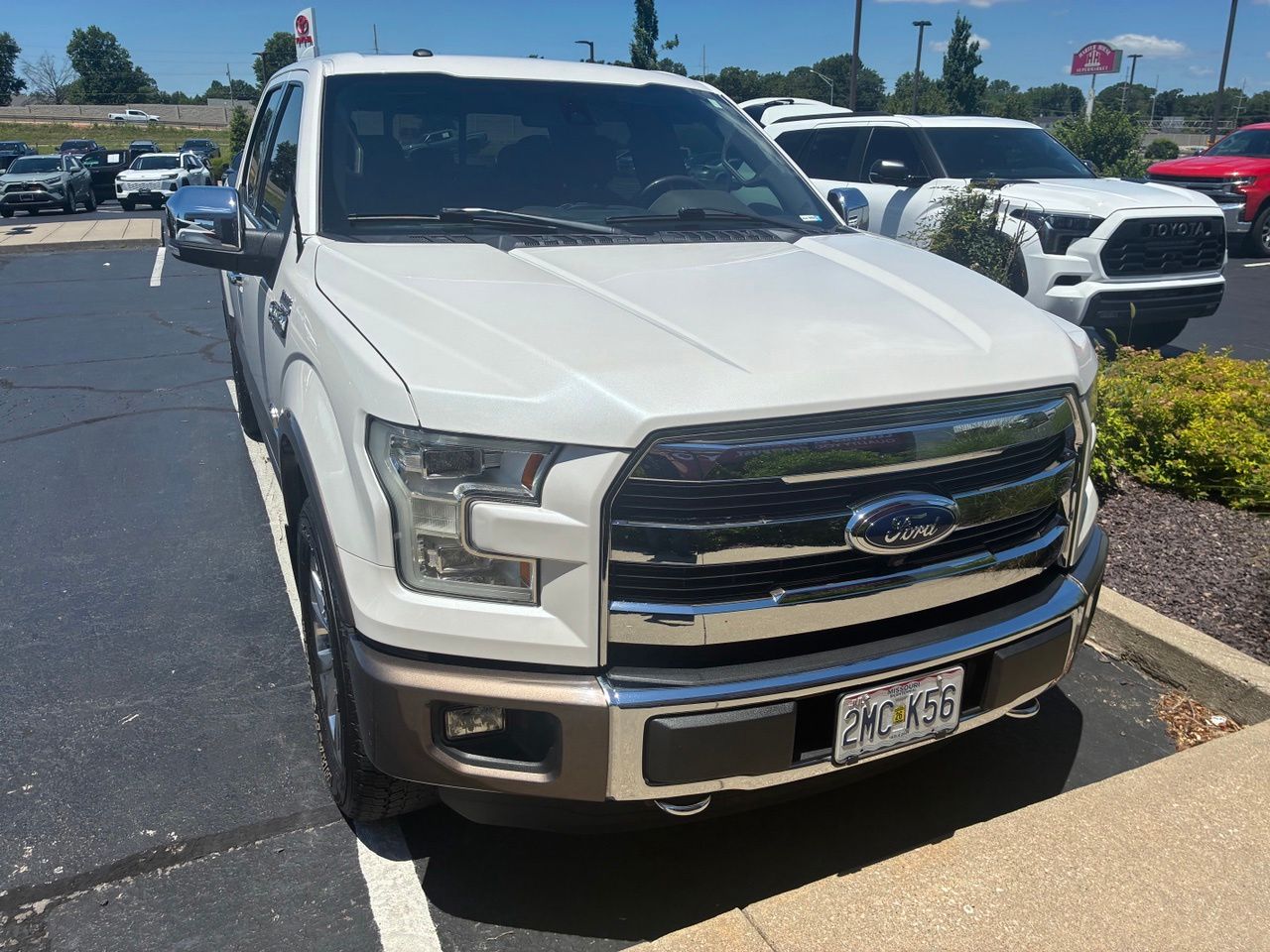 White 2016 Ford F-150 King Ranch SuperCrew 4WD Pickup Truck Four-Wheel Drive 6-Speed Automatic