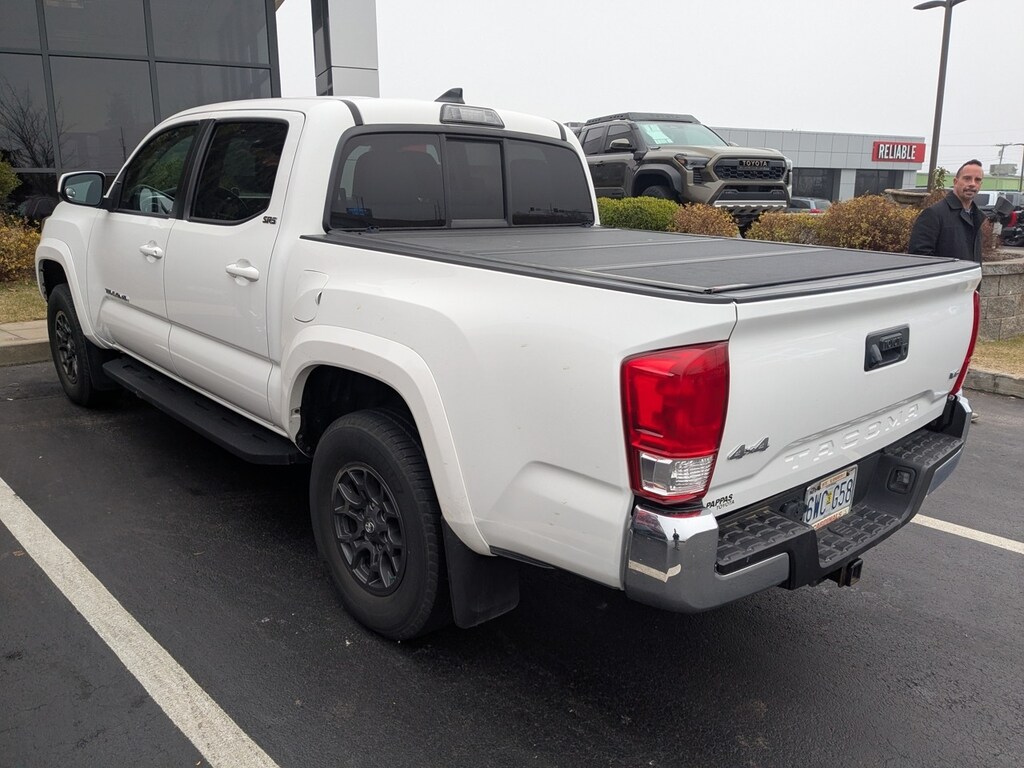Used 2017 Toyota Tacoma SR5 Truck