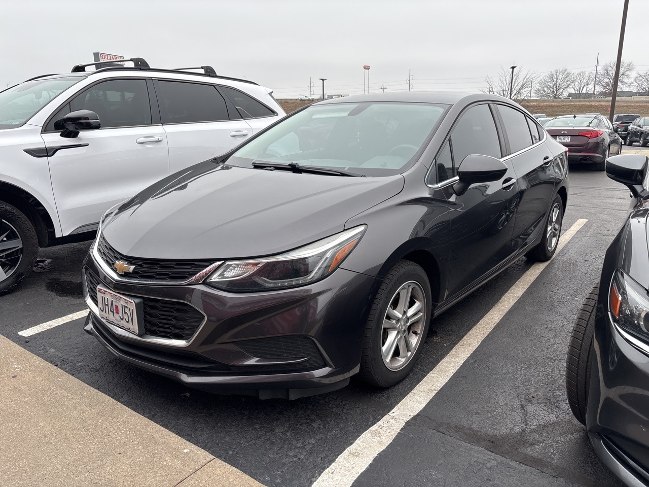 Used 2017 Chevrolet Cruze LT with VIN 1G1BE5SMXH7129513 for sale in Springfield, MO
