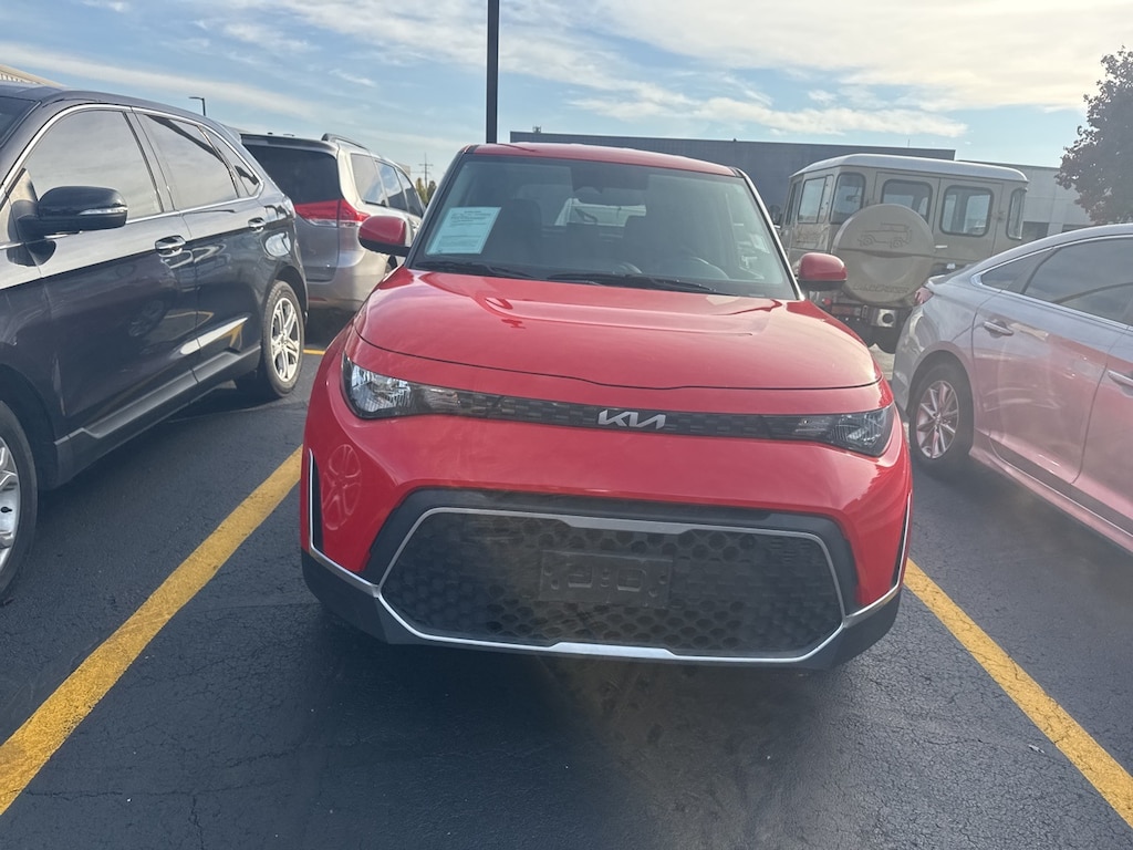 Used 2024 Kia Soul LX Hatchback