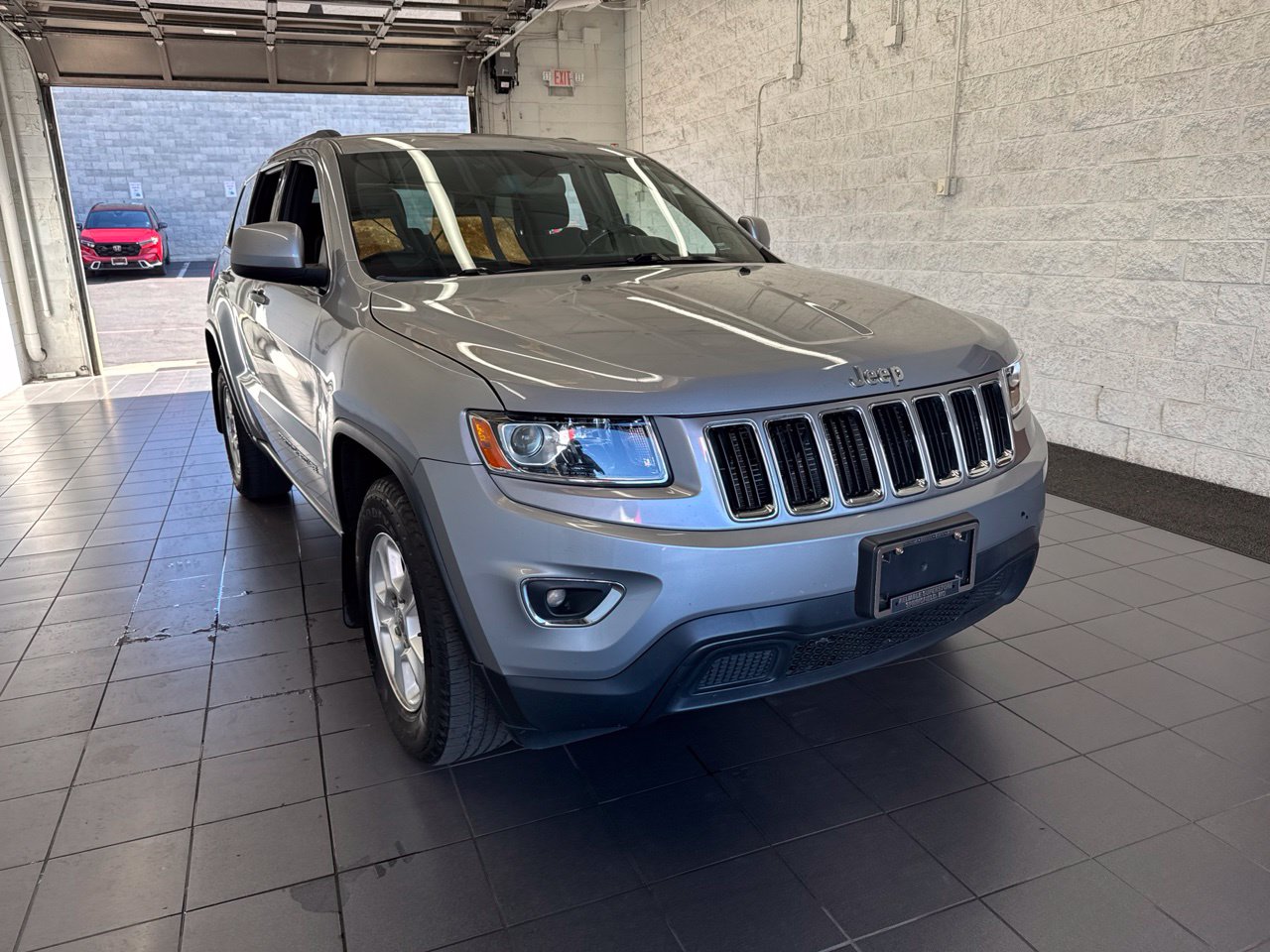 Used 2014 Jeep Grand Cherokee Laredo with VIN 1C4RJFAG9EC262639 for sale in Springfield, MO