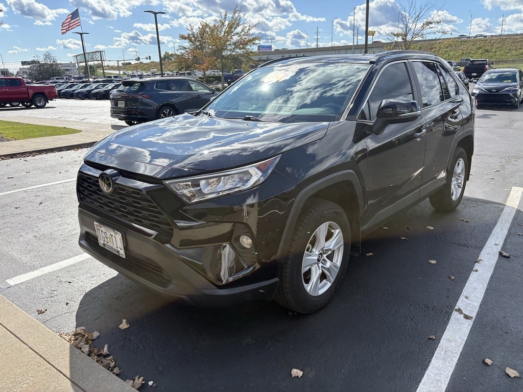 Used 2020 Toyota RAV4 XLE SUV