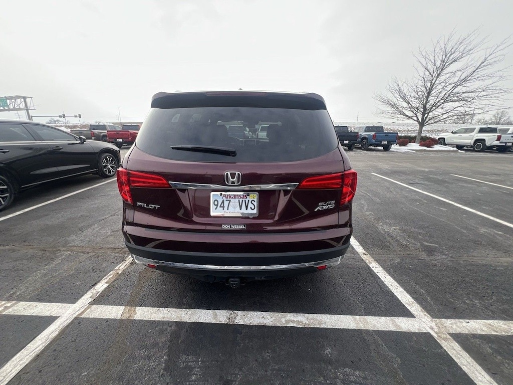 Used 2017 Honda Pilot Elite SUV
