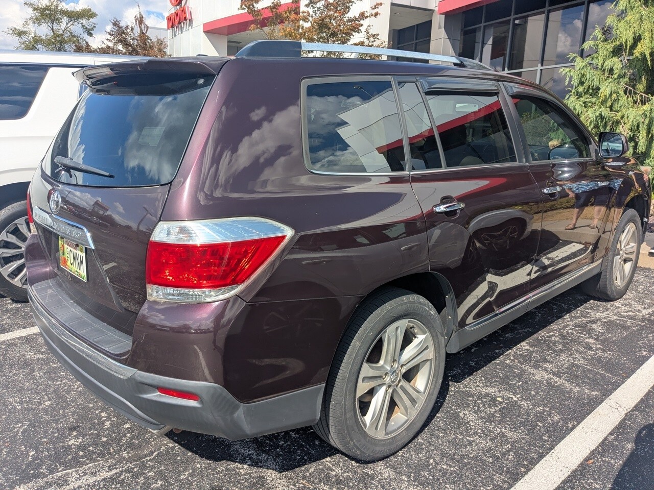2012 Toyota Highlander Base Hybrid photo 2