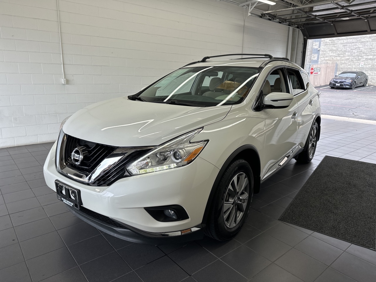 Used 2016 Nissan Murano SV with VIN 5N1AZ2MH7GN162271 for sale in Springfield, MO