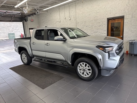 2024 Toyota Tacoma SR5 Truck