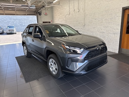 2025 Toyota RAV4 LE SUV