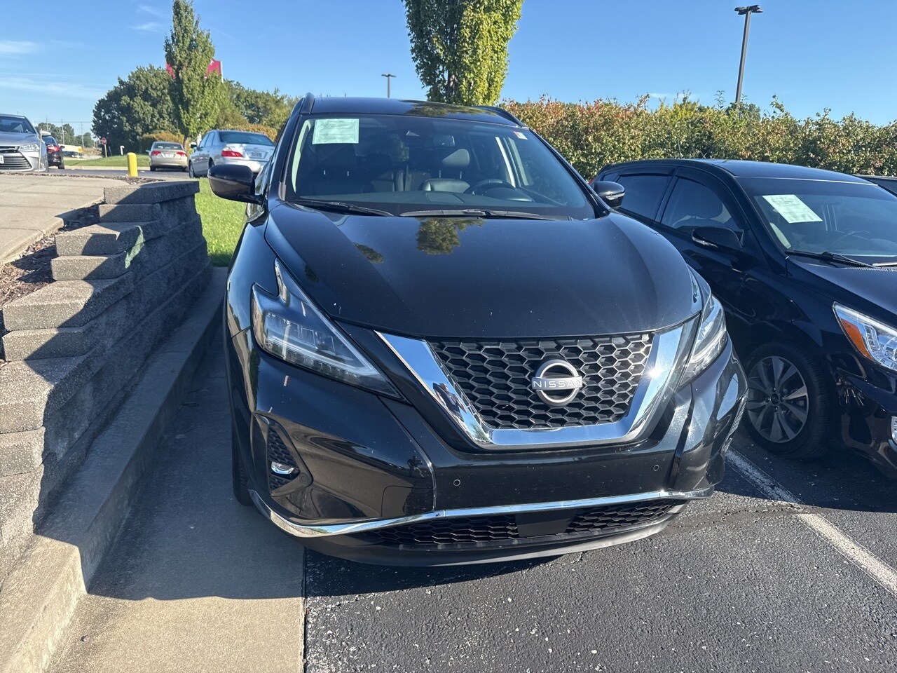 2023 Nissan Murano SV photo 2