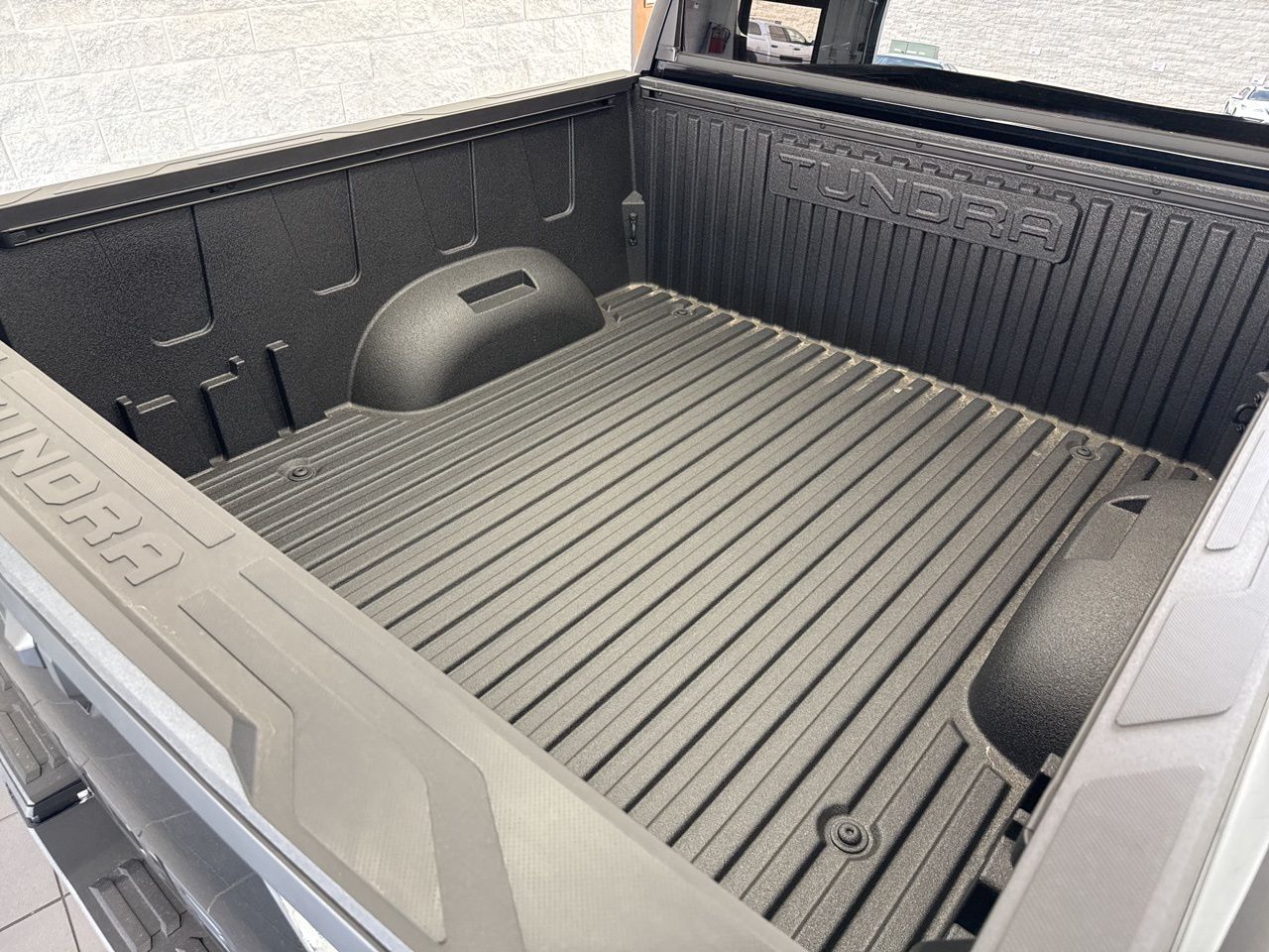 2026 Toyota Tundra SR5 - Photo 9