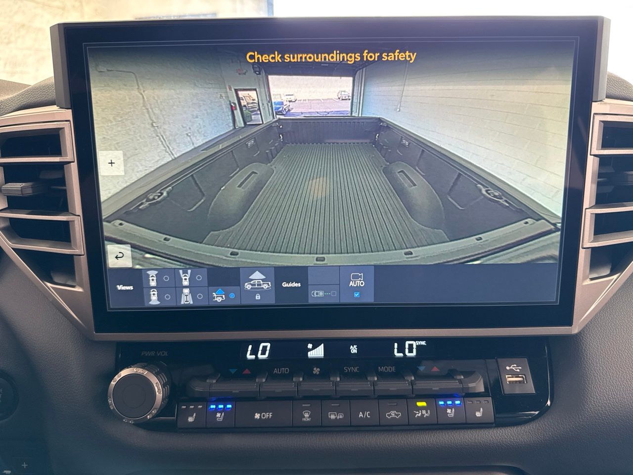 2026 Toyota Tundra Limited - Photo 29