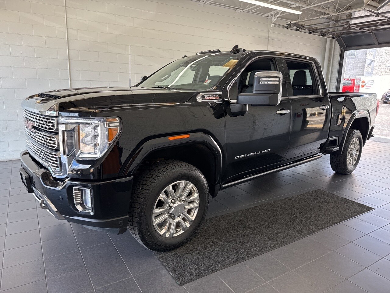 2023 Gmc Sierra HD Denali photo 4