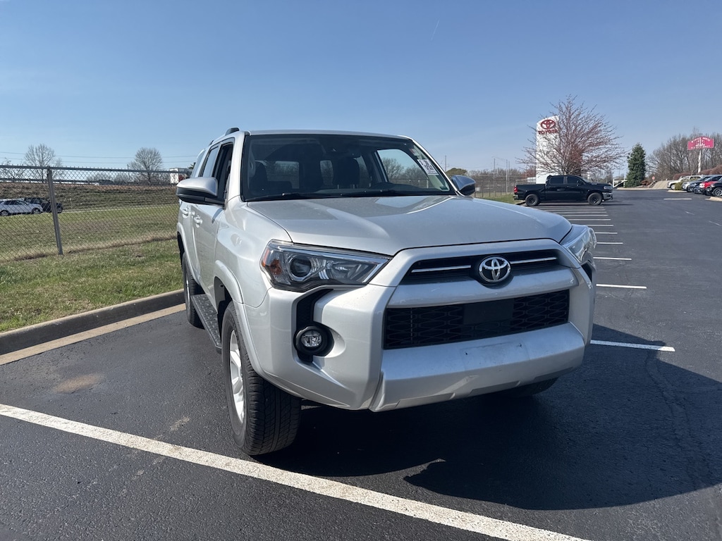 Used 2024 Toyota 4Runner SR5 SUV