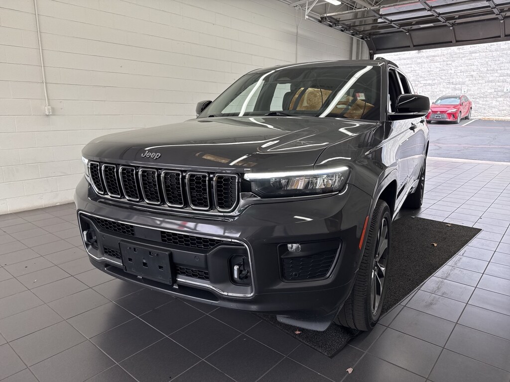 Used 2021 Jeep Grand Cherokee L Overland SUV