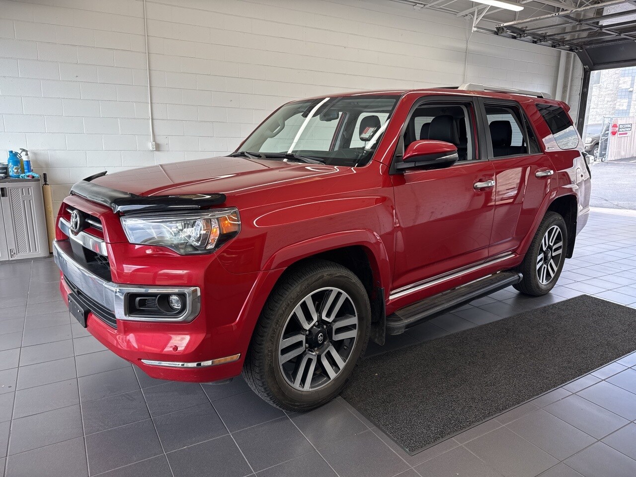 2022 Toyota 4Runner Limited photo 4
