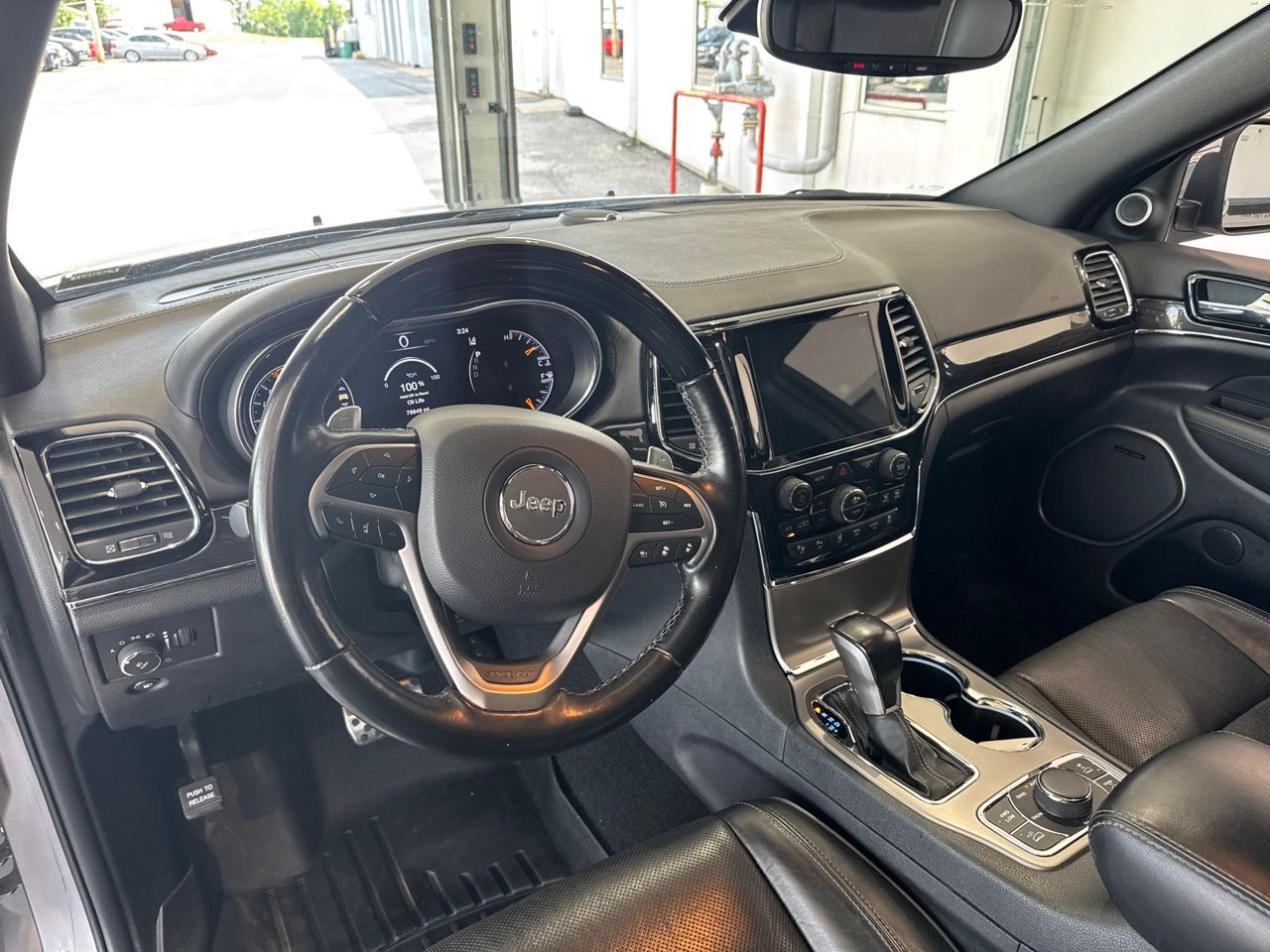 2021 Jeep Grand Cherokee Overland - Photo 18