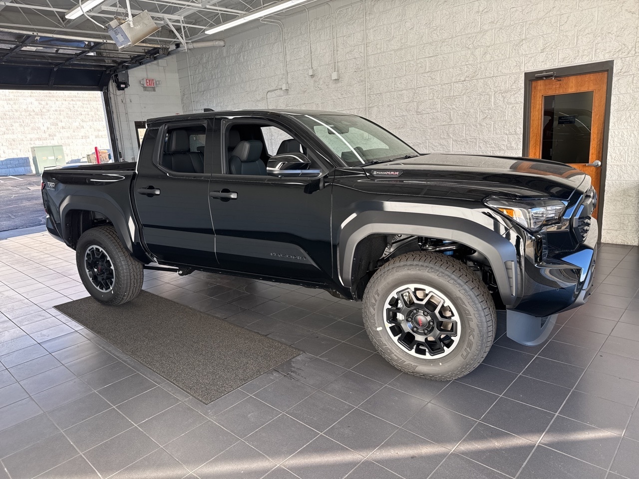 2025 Toyota Tacoma TRD Off Road's photo