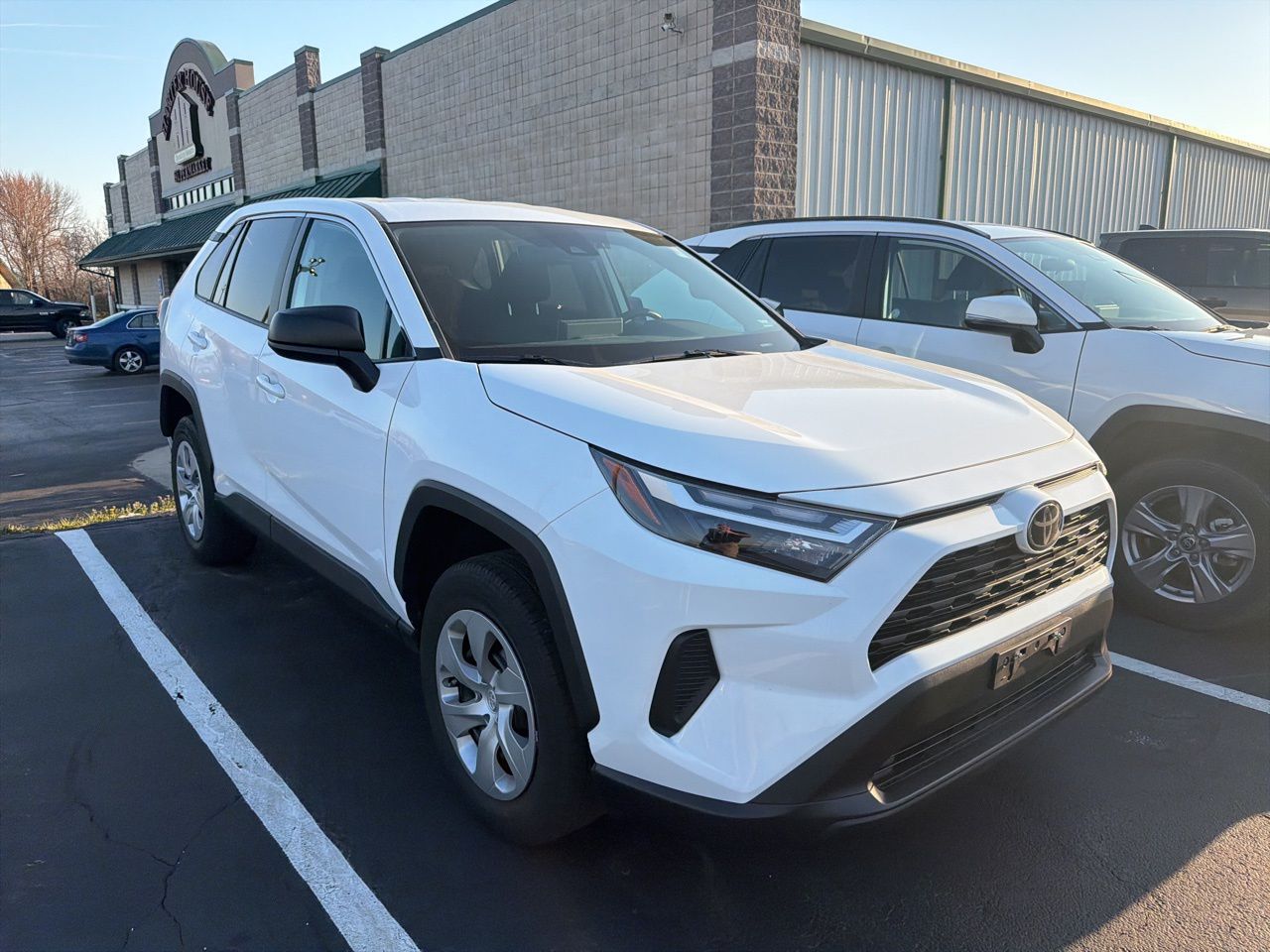 2023 Toyota RAV4 LE AWD