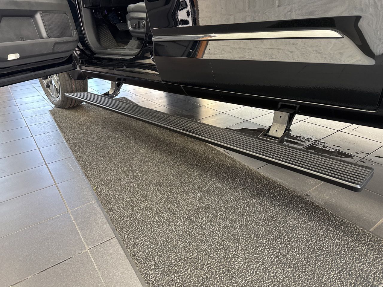 2026 Toyota Tundra Platinum - Photo 14