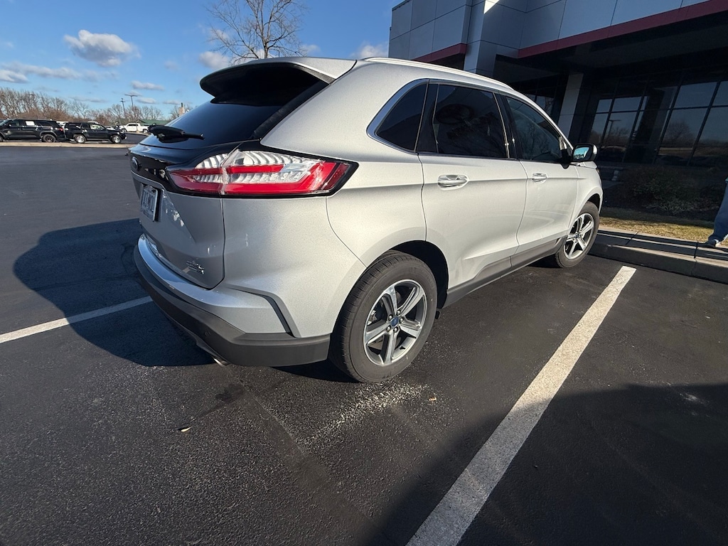 Used 2019 Ford Edge SEL SUV