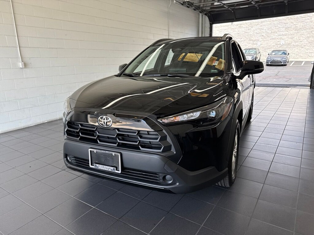Used 2026 Toyota Corolla Cross LE SUV