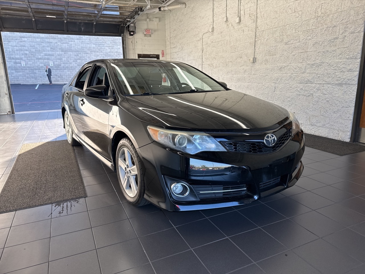 Used 2012 Toyota Camry SE with VIN 4T1BF1FK2CU589485 for sale in Springfield, MO