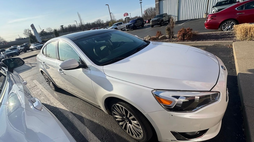 Used 2015 Kia Cadenza Premium Sedan