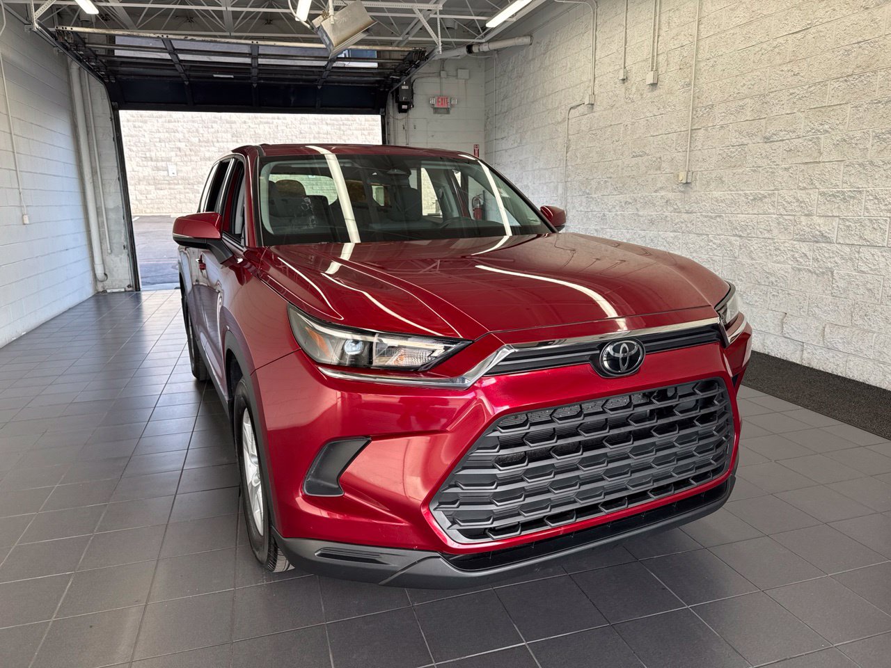 Certified 2026 Toyota Grand Highlander LE SUV