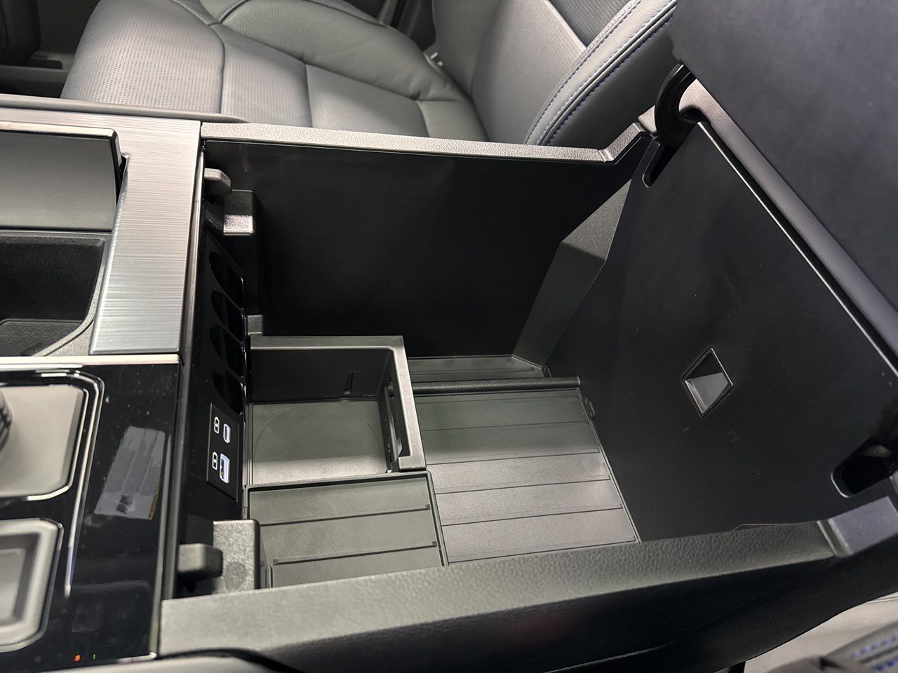 2026 Toyota Tundra Platinum - Photo 35