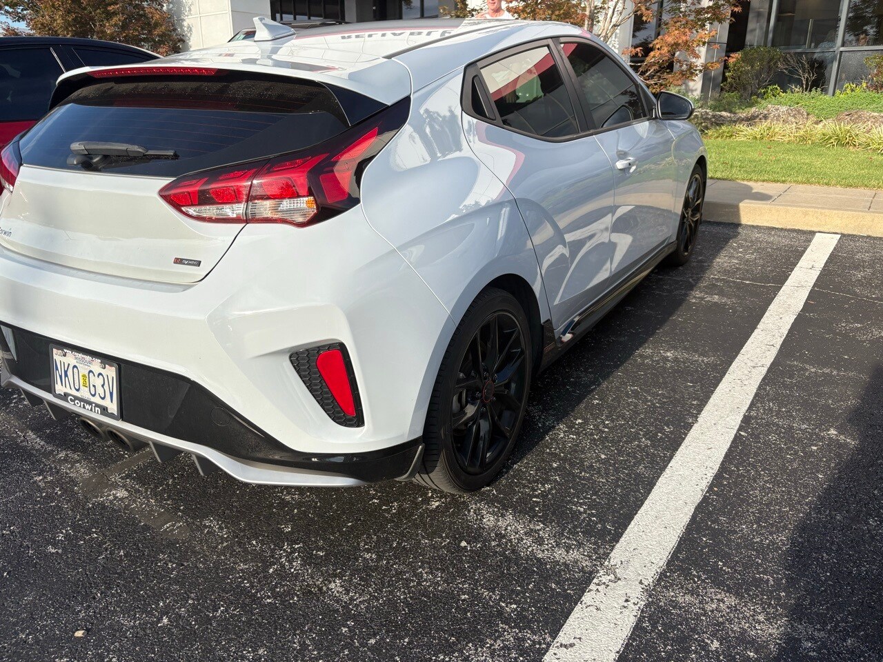 2020 Hyundai Veloster Turbo R-Spec photo 4