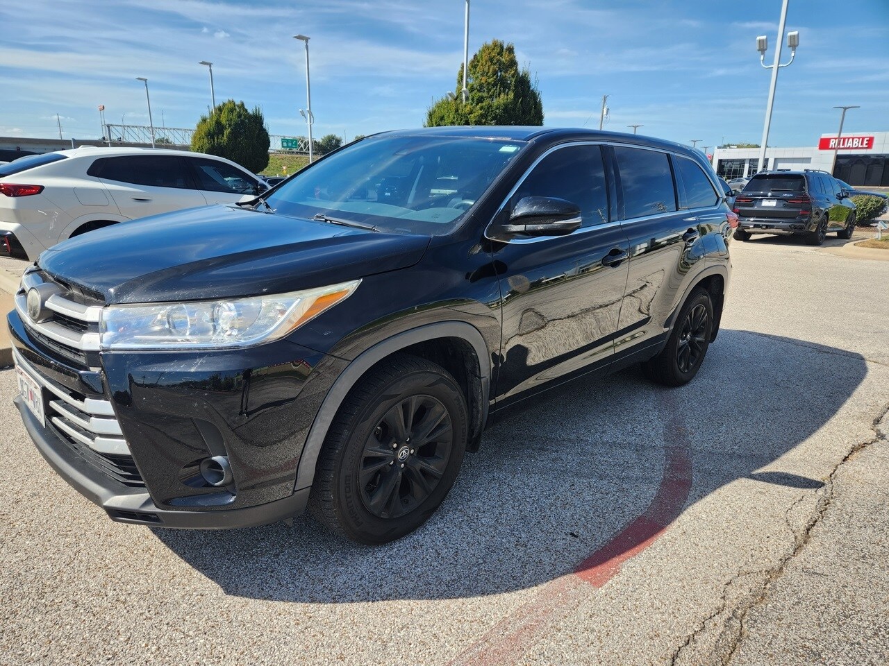 2017 Toyota Highlander XLE photo 2